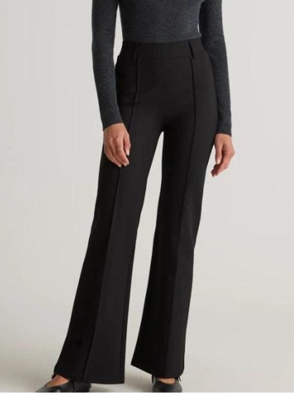 NWT Quince Ultra-Stretch Ponte Flare Pants Black Size Medium